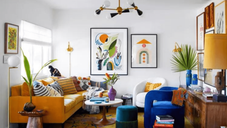 10 Ways to Put Couches in a Small Living Room to Maximize Space and Storage