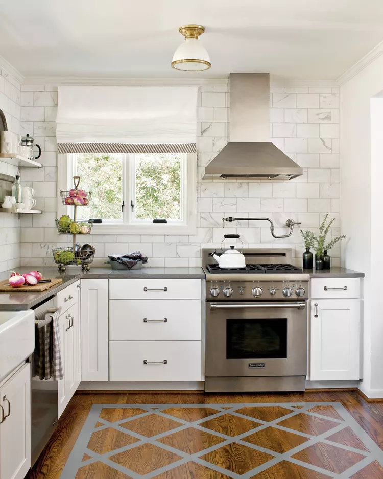 Popular Small Kitchen Layouts