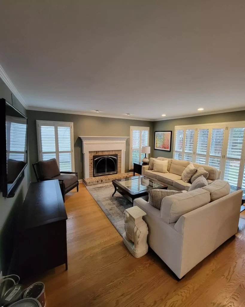 Sherwin-Williams Evergreen Fog SW 9130