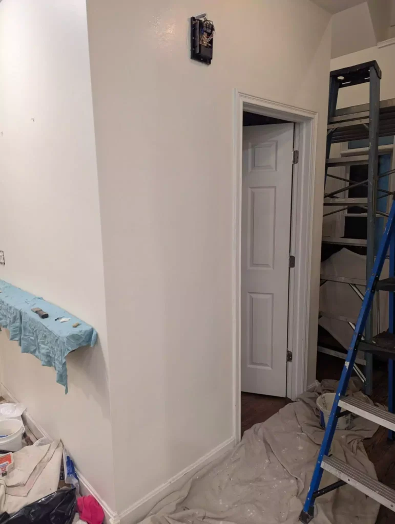 Dover White SW 6385 Sherwin-Williams