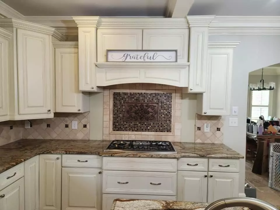 Dover White SW 6385 Sherwin-Williams