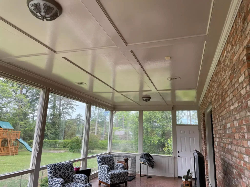 Dover White SW 6385 Sherwin-Williams