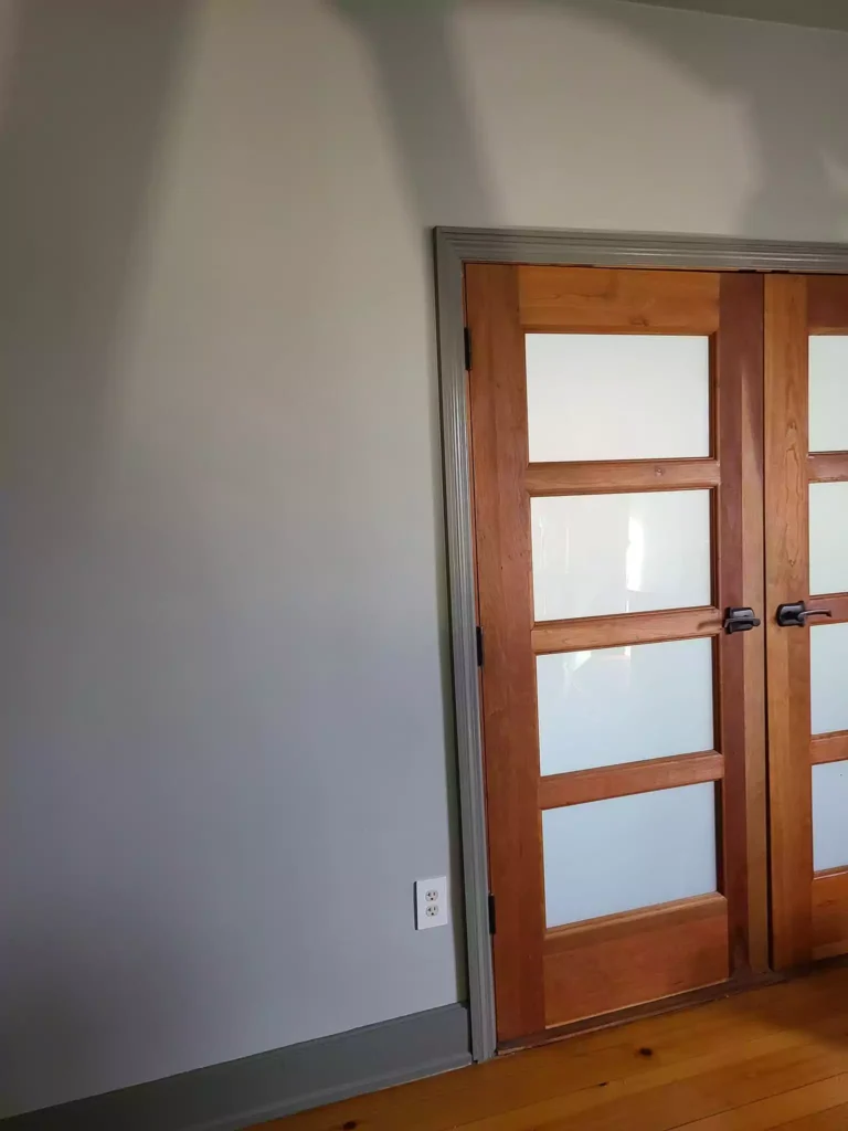 Magnetic Gray SW 7058 Sherwin-Williams-