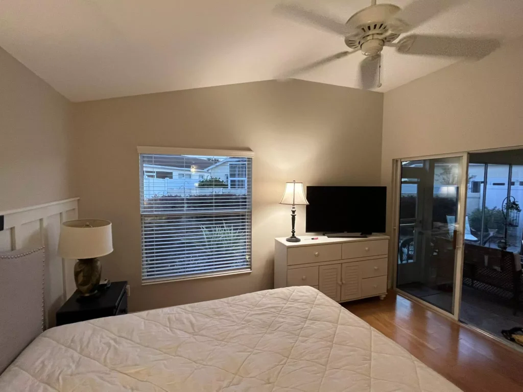 Natural Tan SW 7567 Sherwin-Williams- in room light
