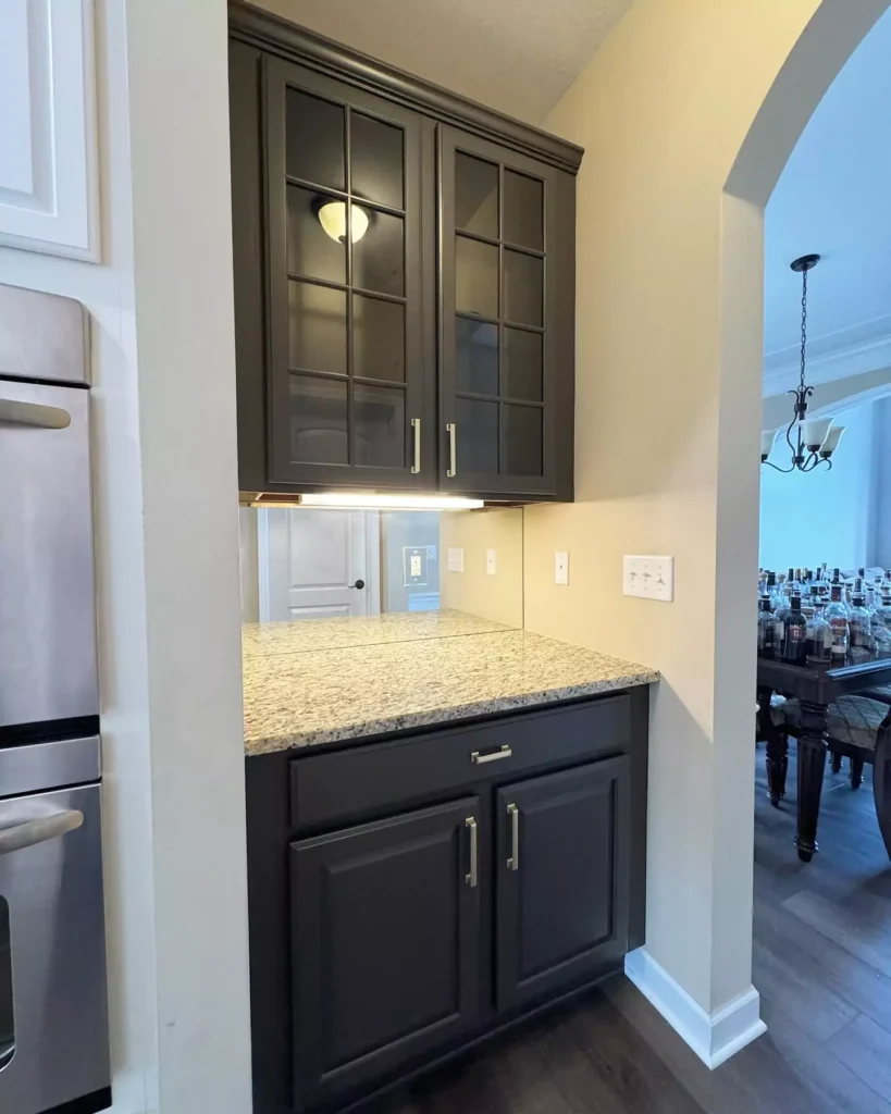 Sherwin Williams Black Fox SW 7020