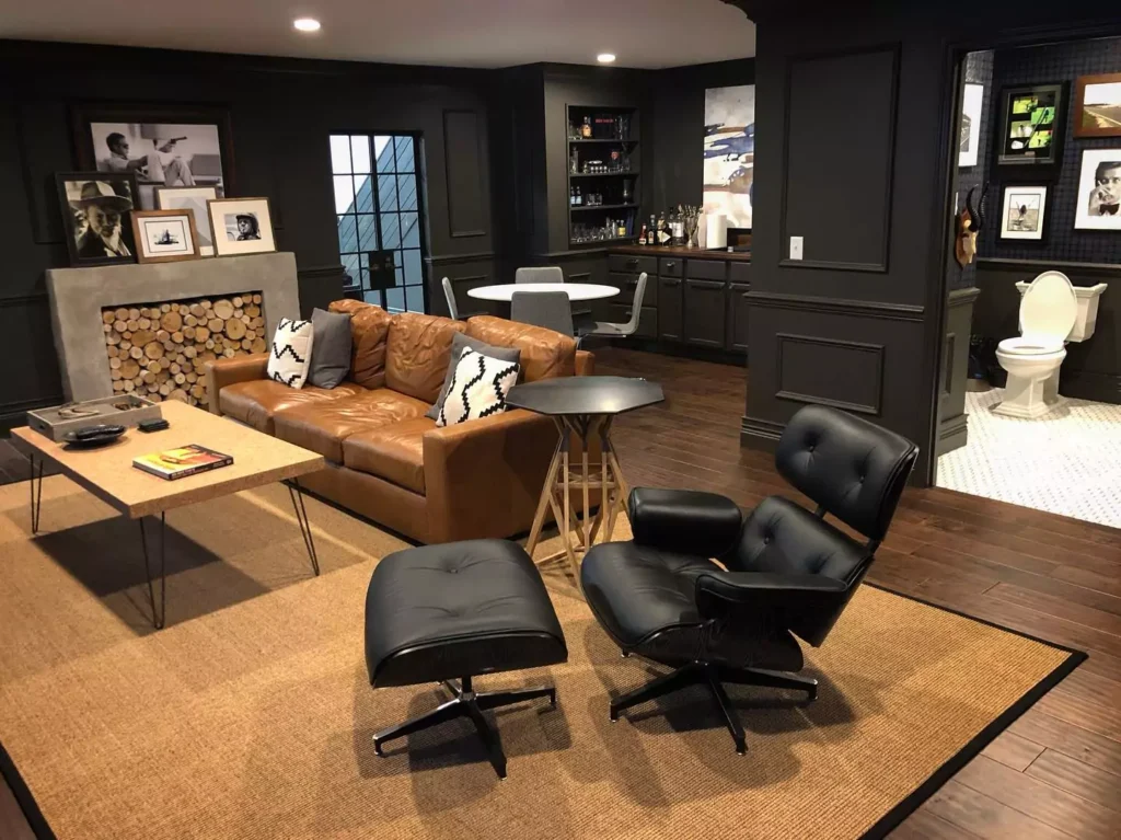 Sherwin Williams Black Fox SW 7020