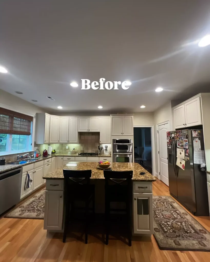 Shoji White SW 7042 by Sherwin-Williams:
