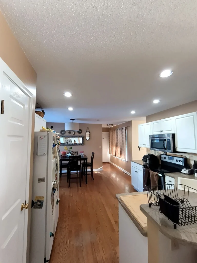 Divine White SW 6105 Sherwin Williams–