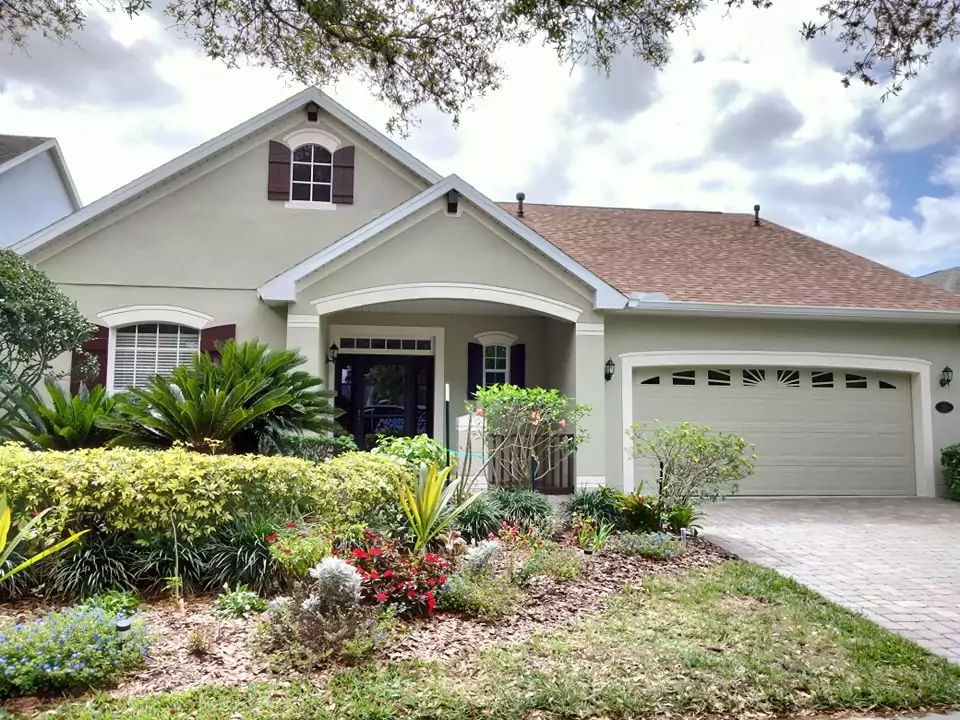 Divine White SW 6105 Sherwin Williams–