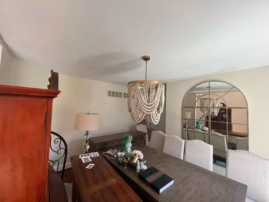 Divine White SW 6105 Sherwin Williams–