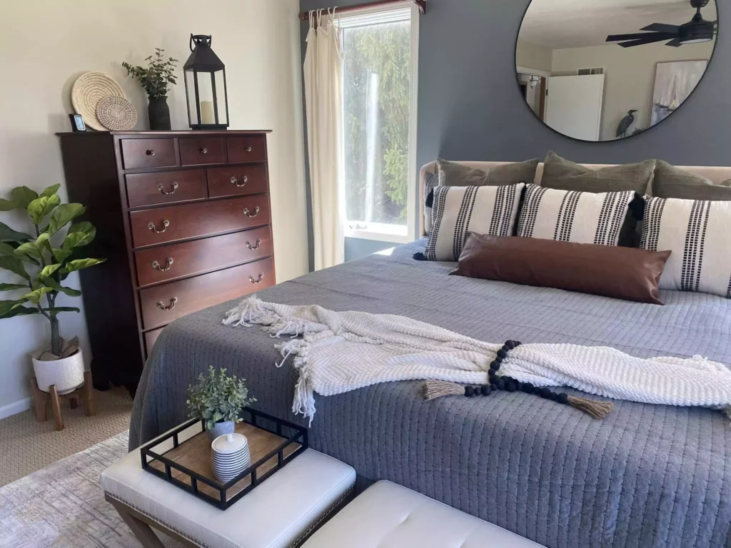 Grecian Ivory SW 7541 Sherwin Williams

