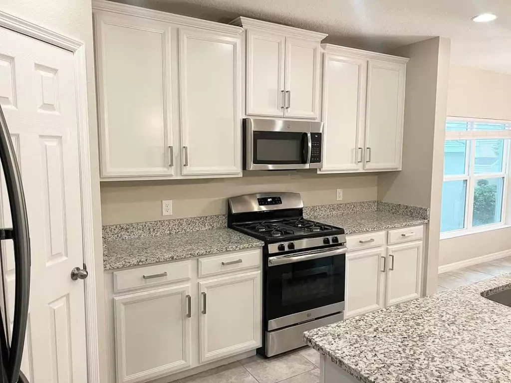 City Loft SW 7631 Sherwin Williams

