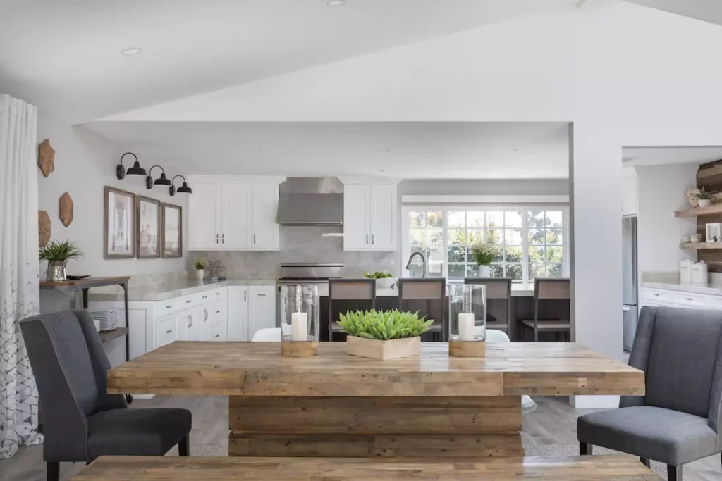 City Loft SW 7631 Sherwin Williams

