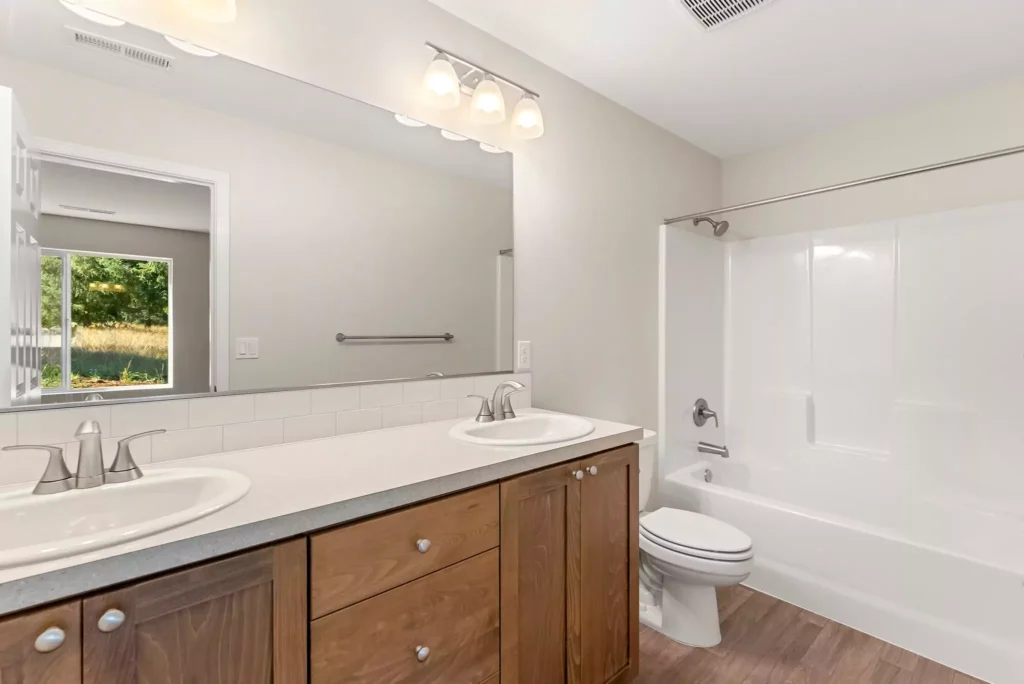 City Loft SW 7631 Sherwin Williams

